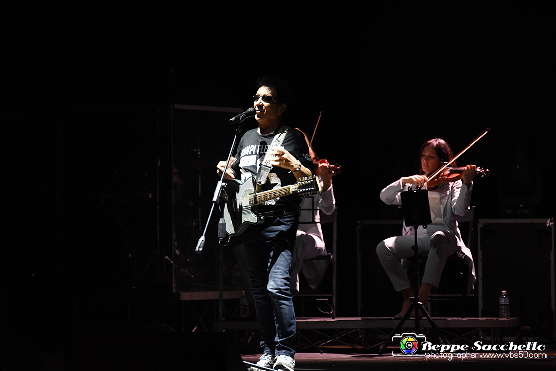 VBS_3910 - Concerto Edoardo Bennato - Peter Pan Rock 'n' Roll Tour.jpg